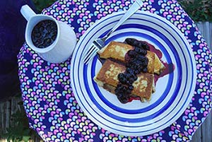 Sven's Bluberry Cheese Blintzes